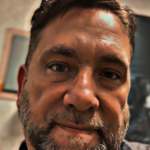 Meet your Posher, Larry - Picture 2 of 2